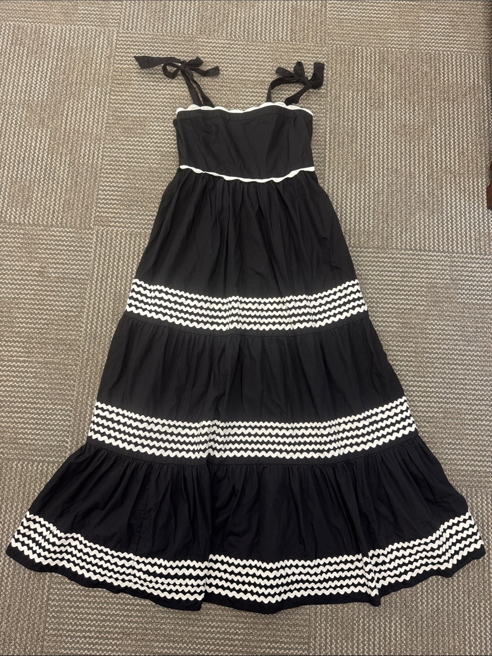 Crown & Ivy Black & White Ric Rac Tiered Cotton Maxi Dress, size M